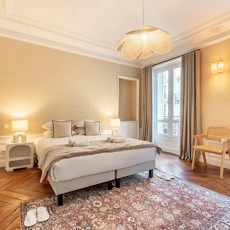 Rue De Rome By Sweett